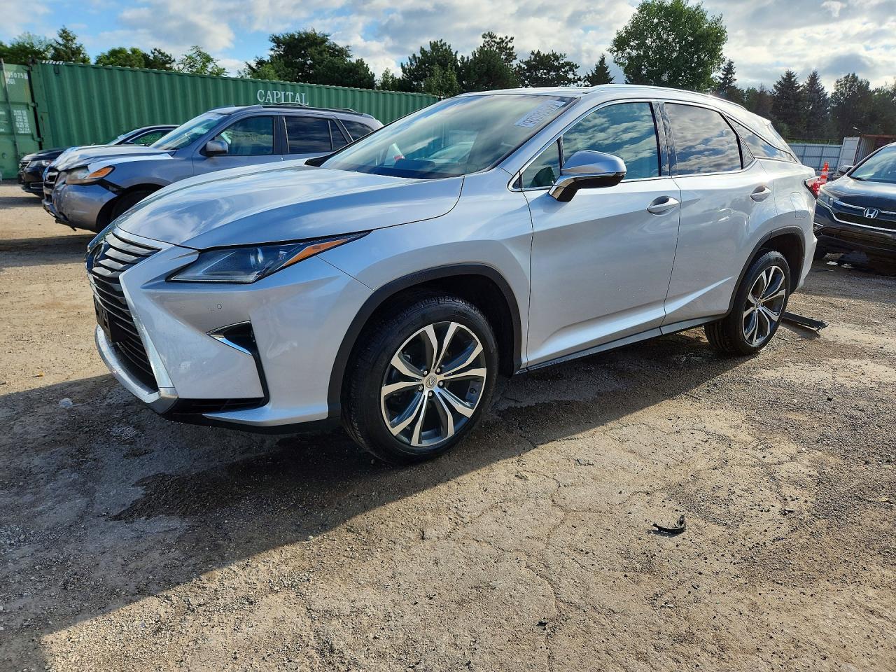 2T2BZMCA8HC110916 · 2017 LEXUS RX 350