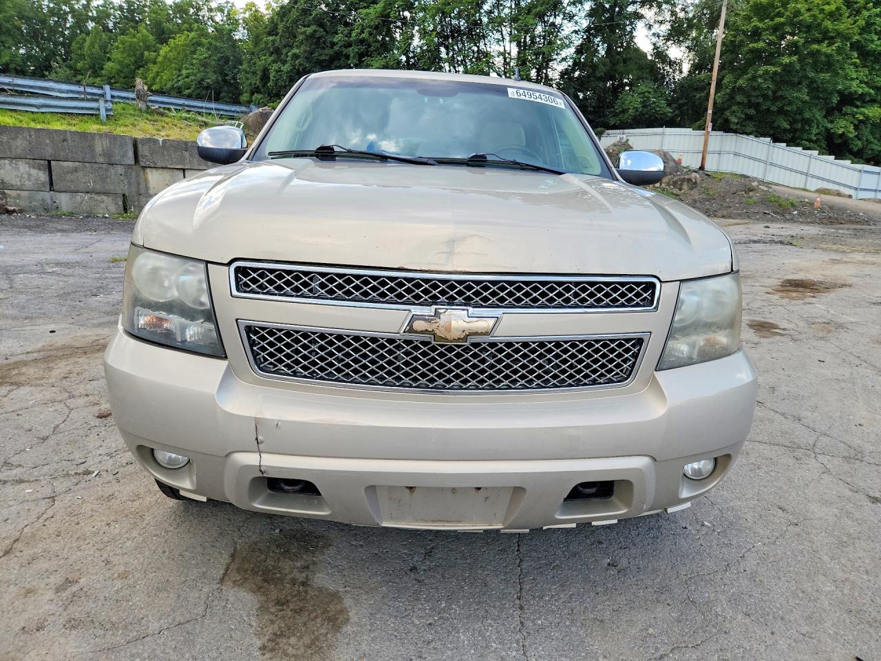 3GNFK16338G216709 · 2008 CHEVROLET SUBURBAN · 5/13