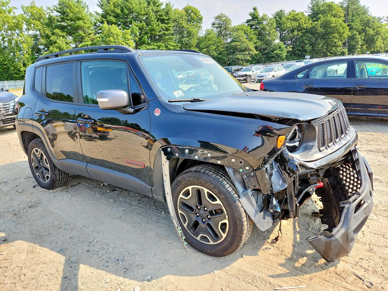 ZACCJBCT2GPD02745 · 2016 JEEP RENEGADE · 4/13