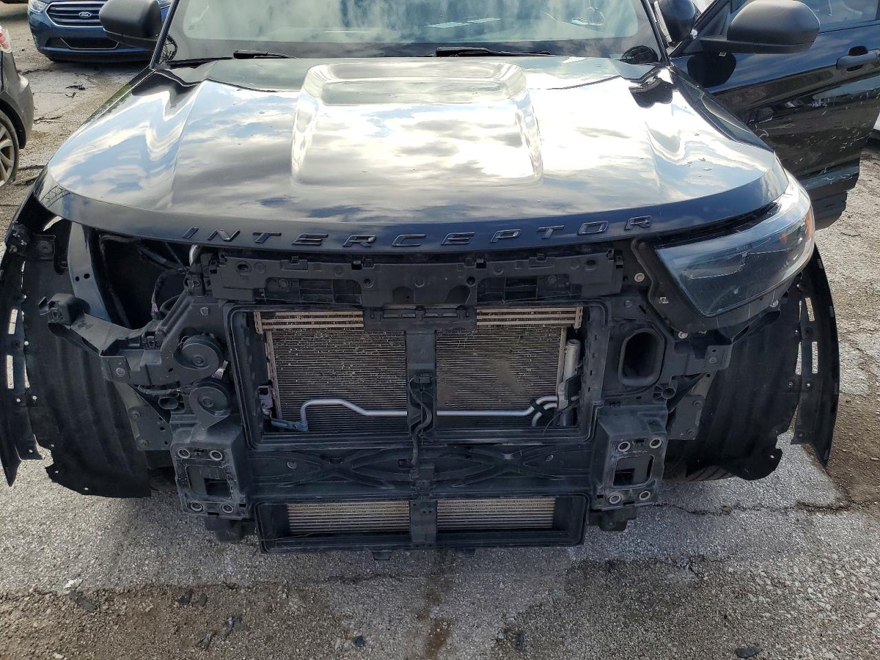 1FM5K8ACXPGC18130 · 2023 FORD EXPLORER · 12/13