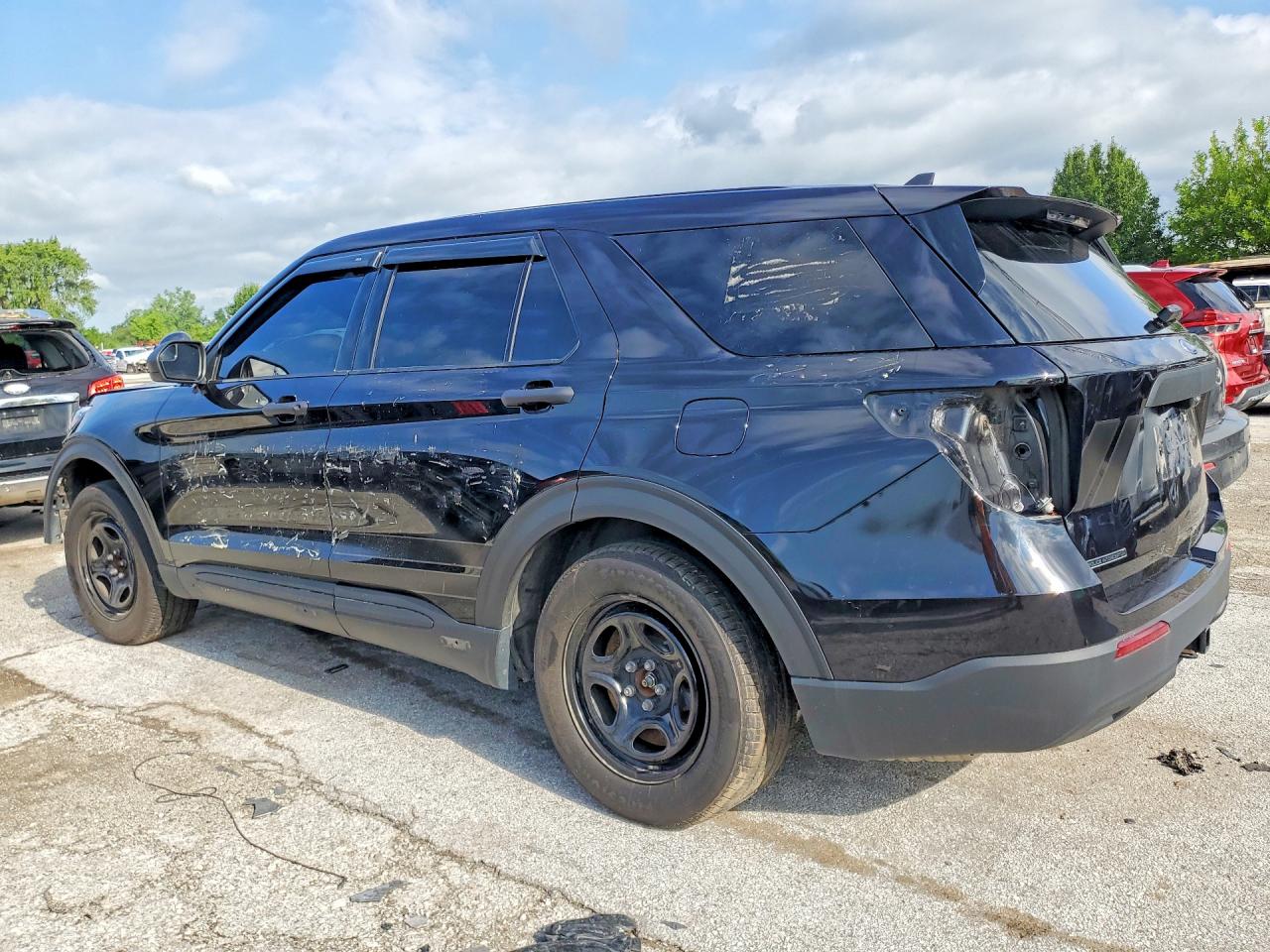1FM5K8ACXPGC18130 · 2023 FORD EXPLORER · 2/13