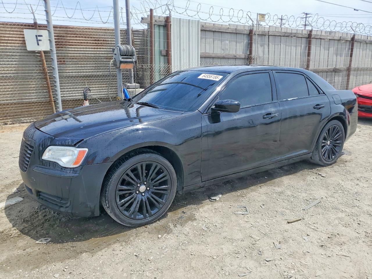2C3CCAAG2DH613295 · 2013 CHRYSLER 300