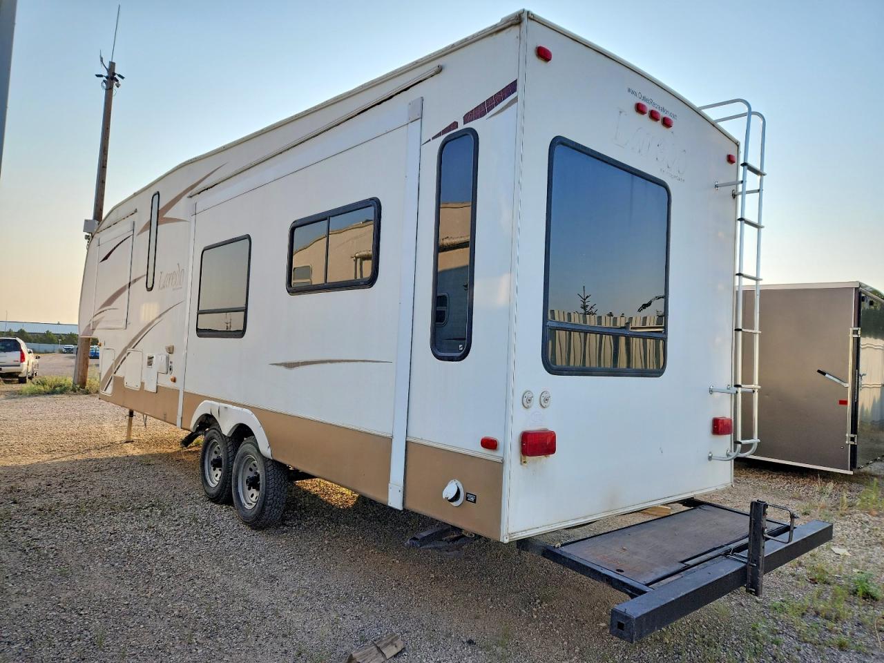 4YDF300288L602073 · 2008 KEYSTONE LAREDO · 3/10