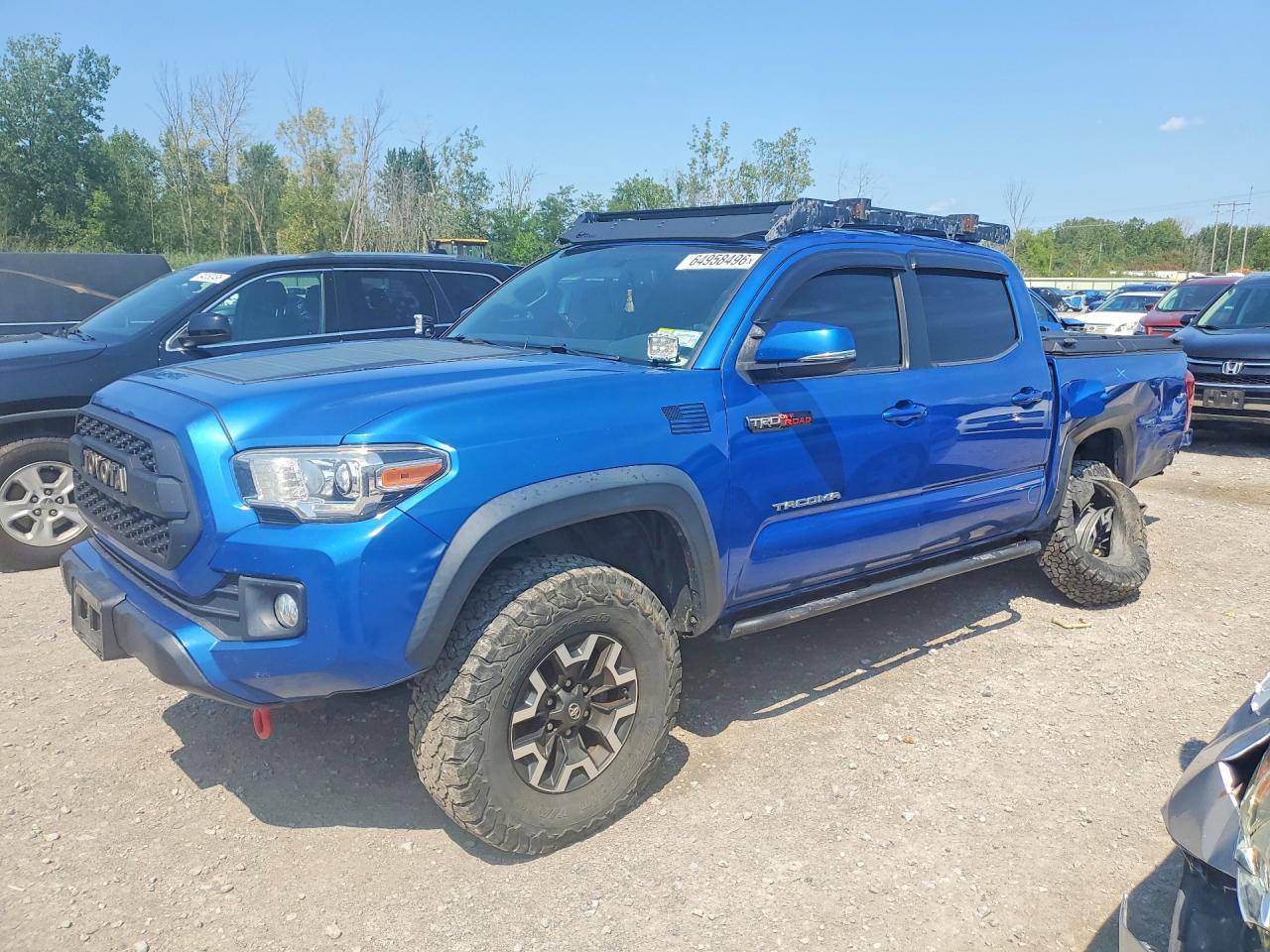3TMCZ5AN0HM110257 · 2017 TOYOTA TACOMA