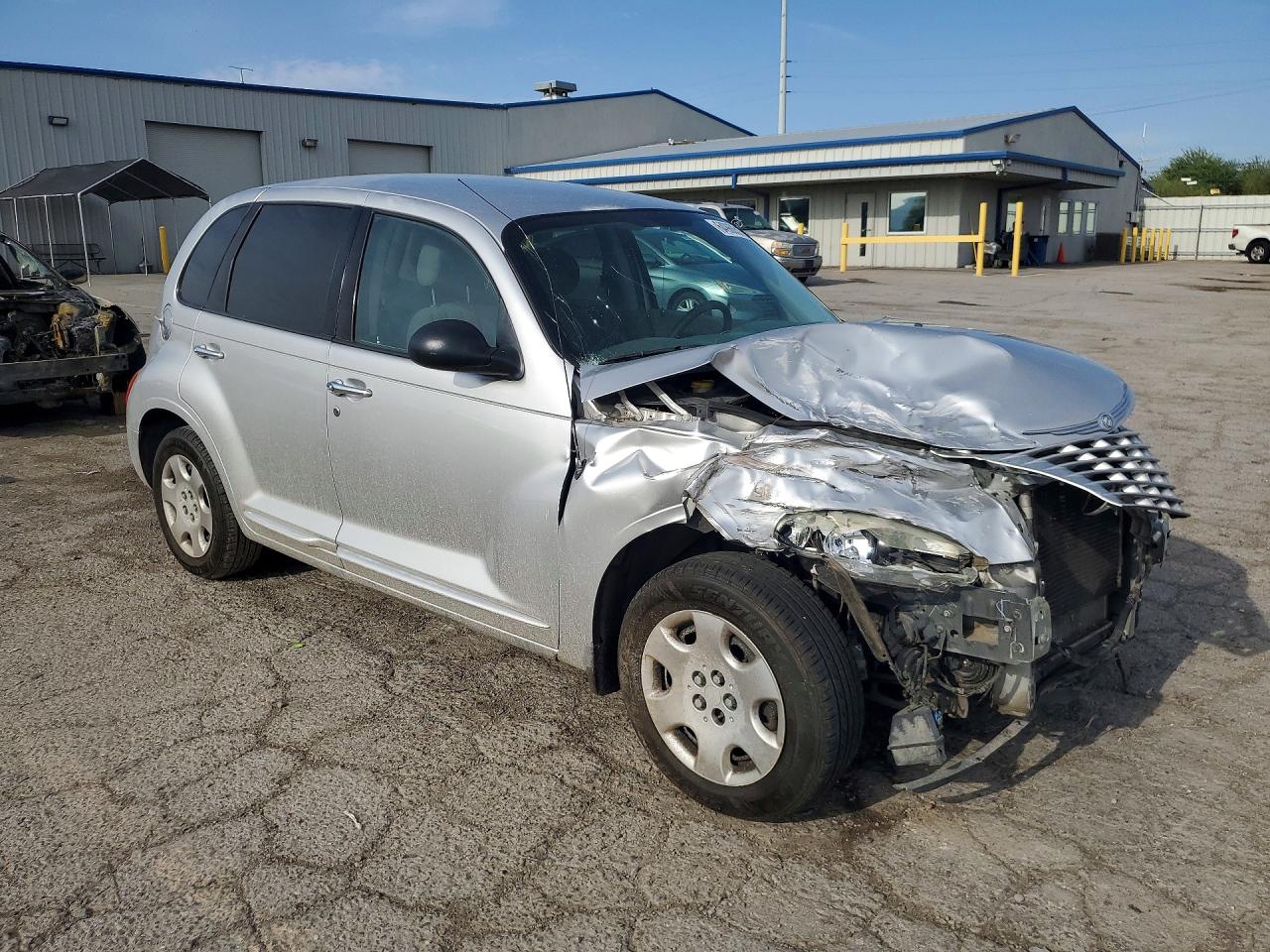 3C4FY48B62T311244 · 2002 CHRYSLER PT CRUISER · 4/14