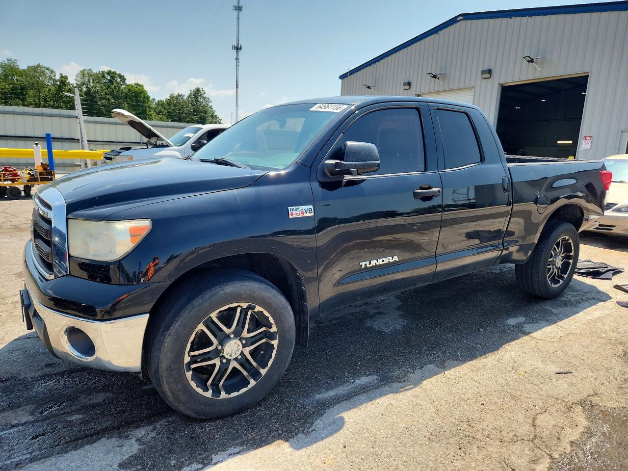 2013 TOYOTA TUNDRA
