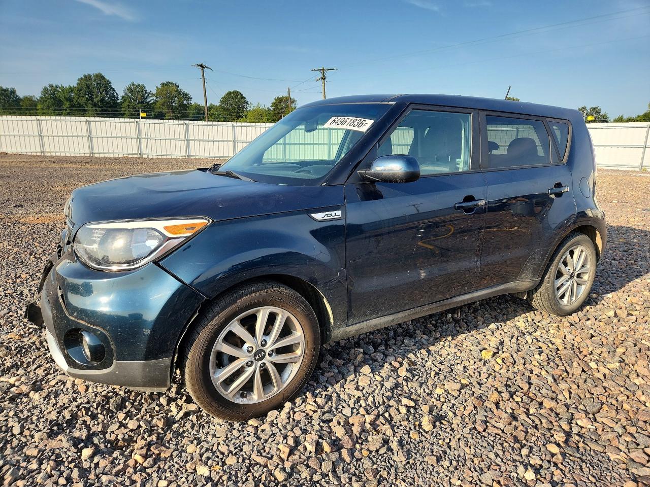 KNDJP3A51J7620781 · 2018 KIA SOUL