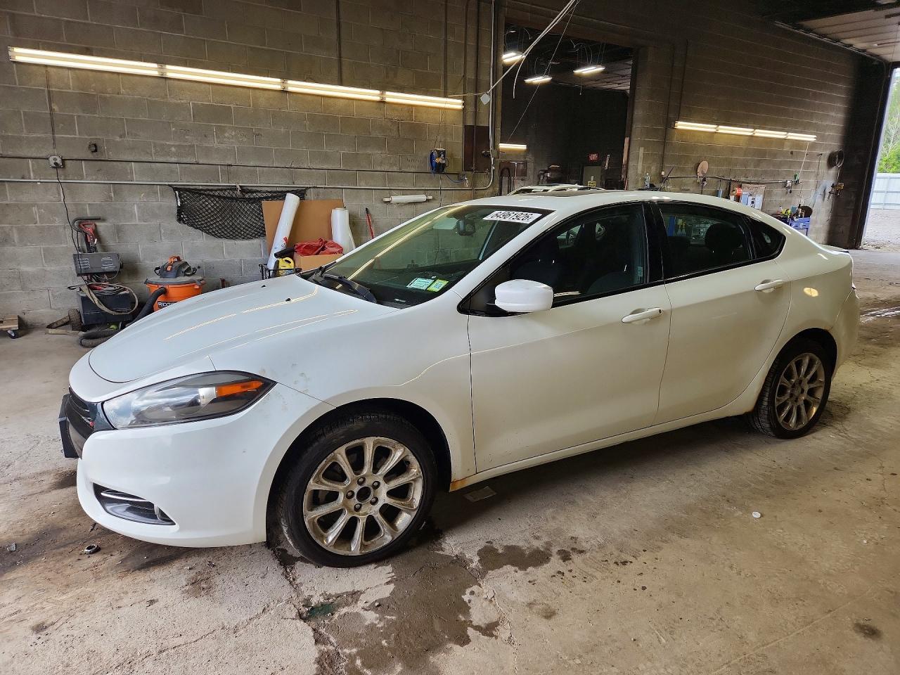 2013 DODGE DART