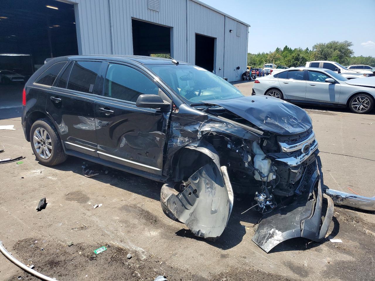 2FMDK3J98DBC48524 · 2013 FORD EDGE · 4/13
