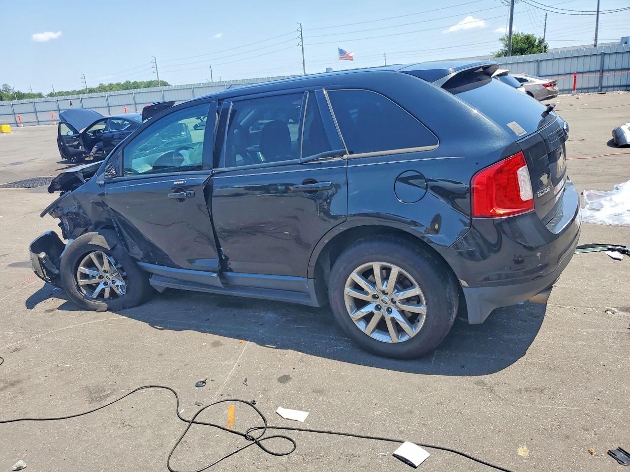 2FMDK3J98DBC48524 · 2013 FORD EDGE · 2/13