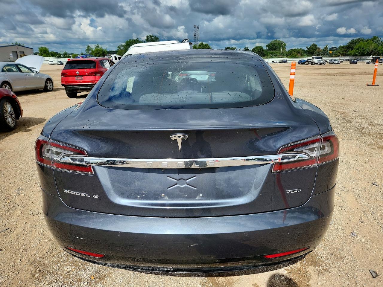 5YJSA1E26HF205504 · 2017 TESLA MODEL S · 6/12