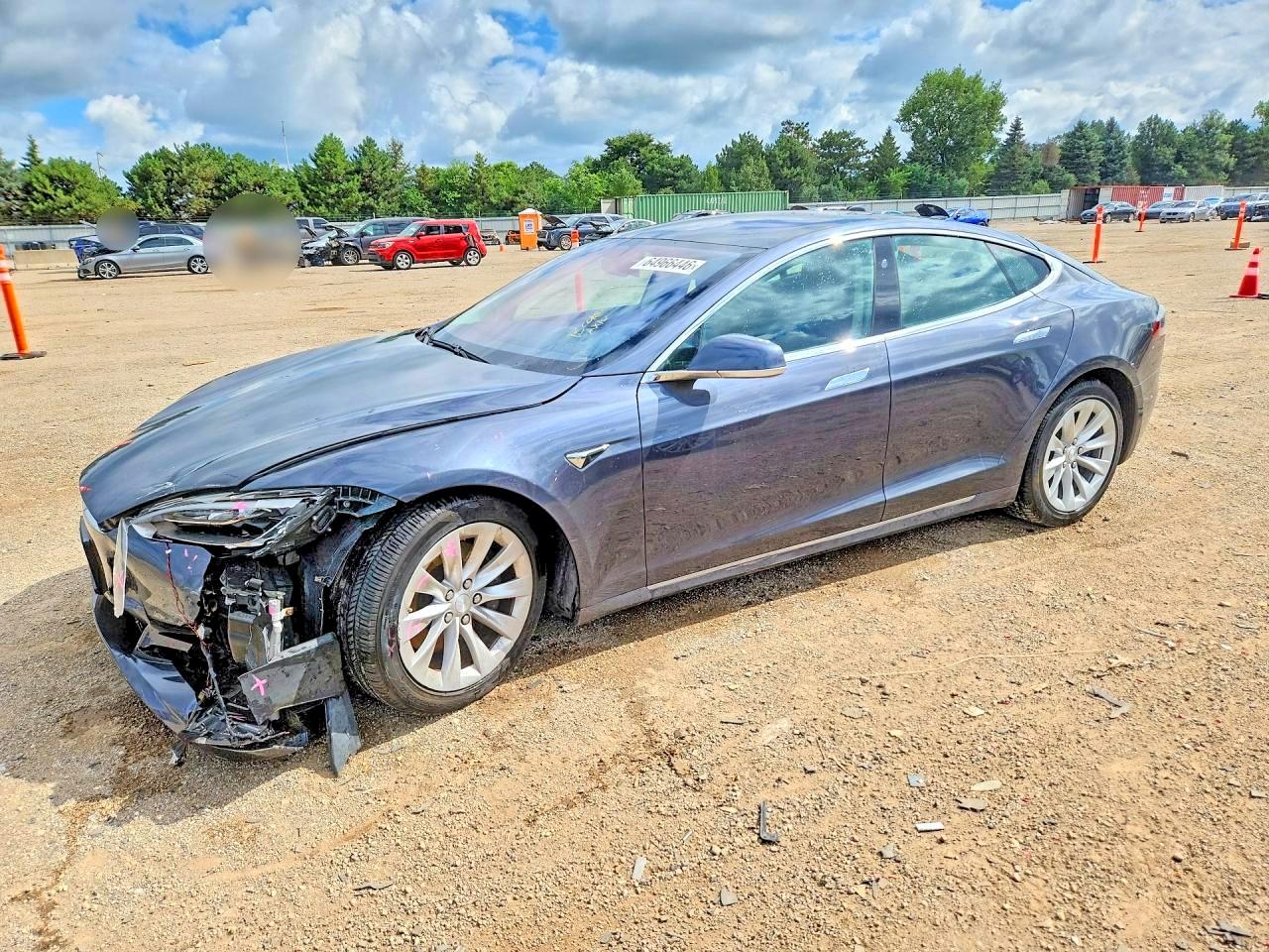 5YJSA1E26HF205504 · 2017 TESLA MODEL S