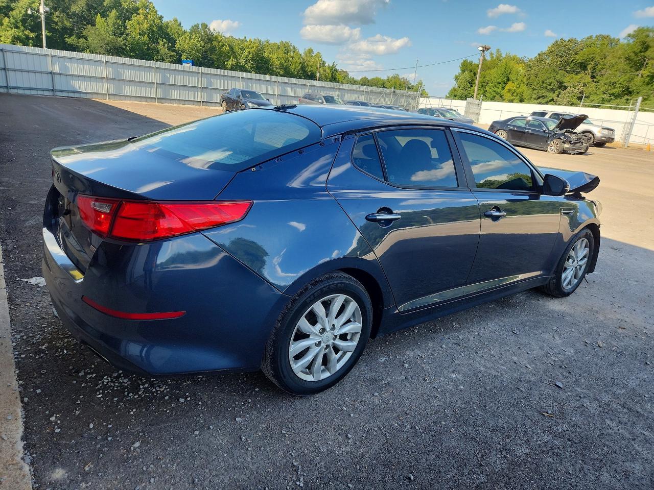 5XXGM4A77FG412932 · 2015 KIA OPTIMA · 3/11