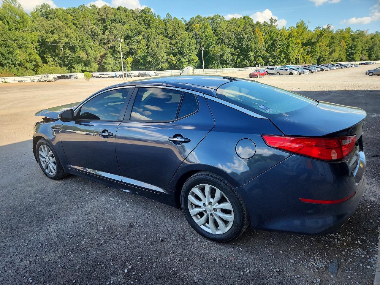 5XXGM4A77FG412932 · 2015 KIA OPTIMA · 2/11