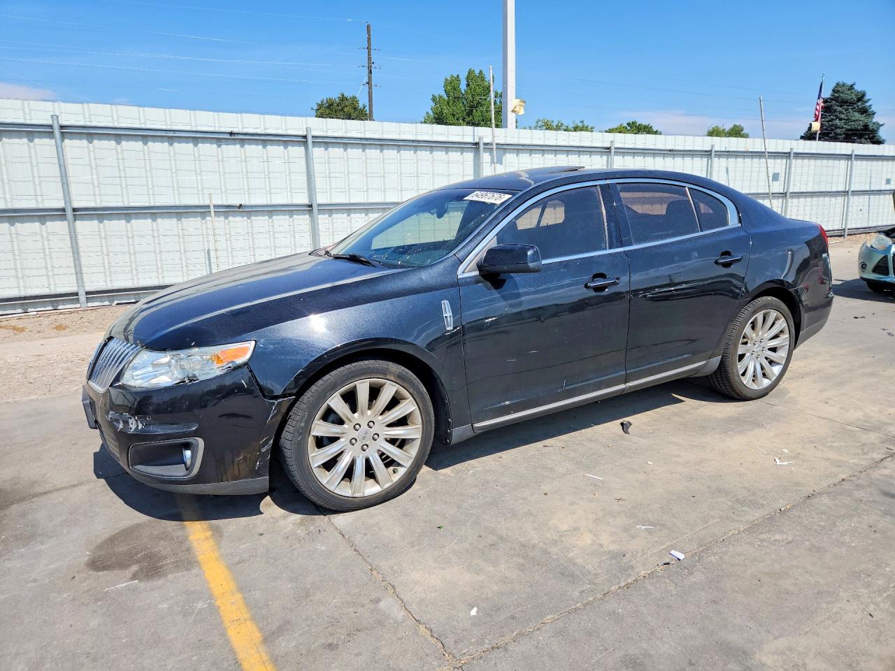 2010 LINCOLN MKS