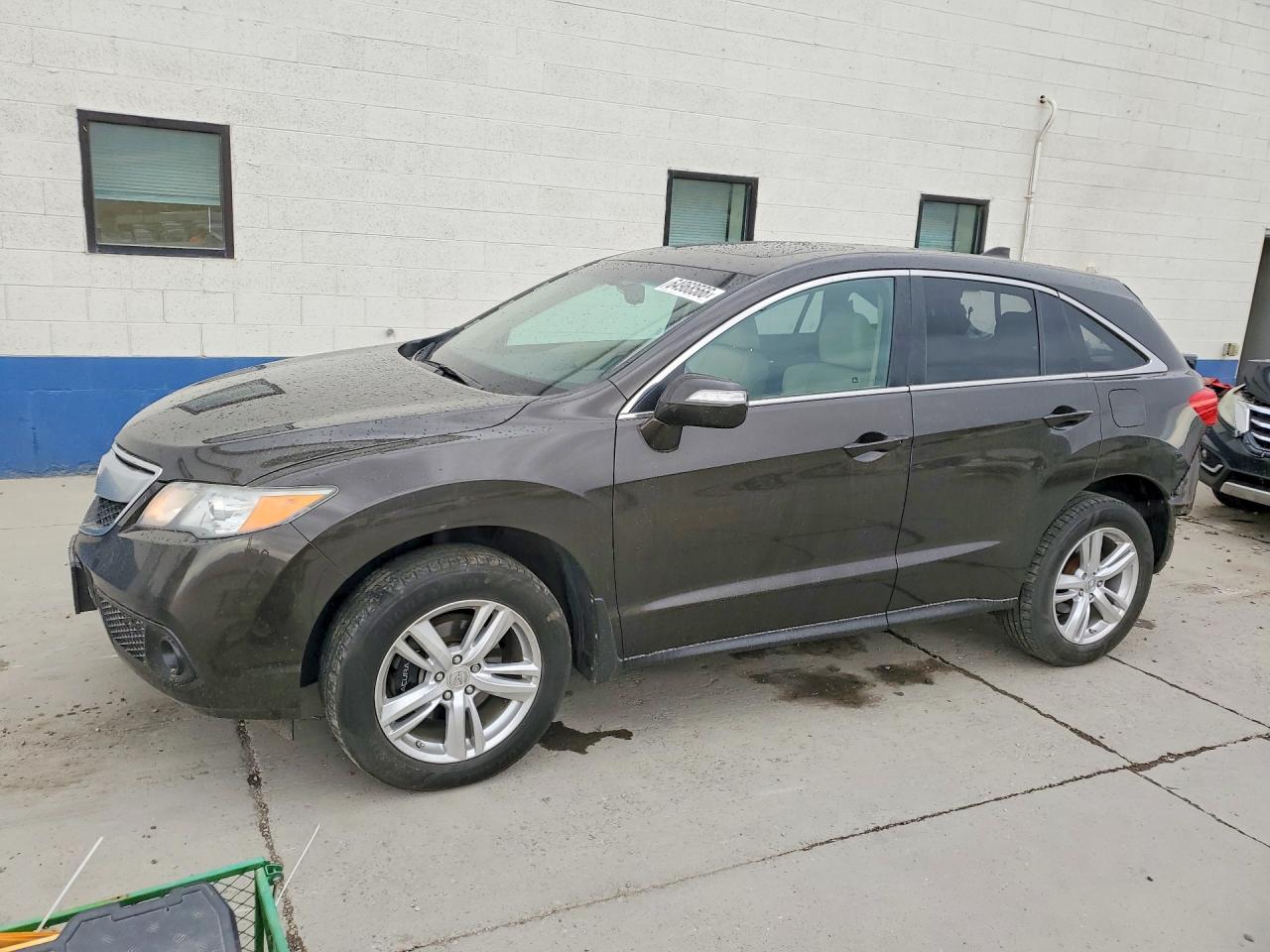 5J8TB4H35FL018578 · 2015 ACURA RDX