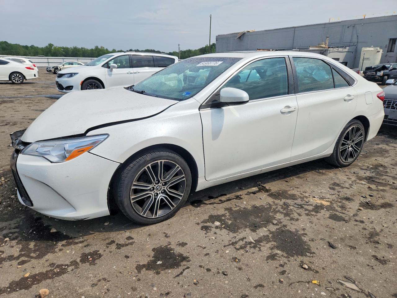 4T1BF1FK3GU170860 · 2016 TOYOTA CAMRY