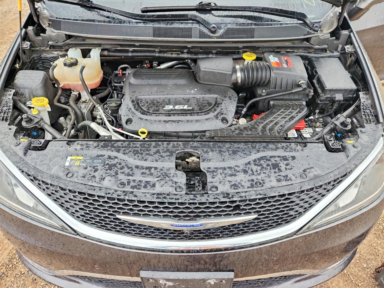 2C4RC1GG4JR334014 · 2018 CHRYSLER PACIFICA · 11/12