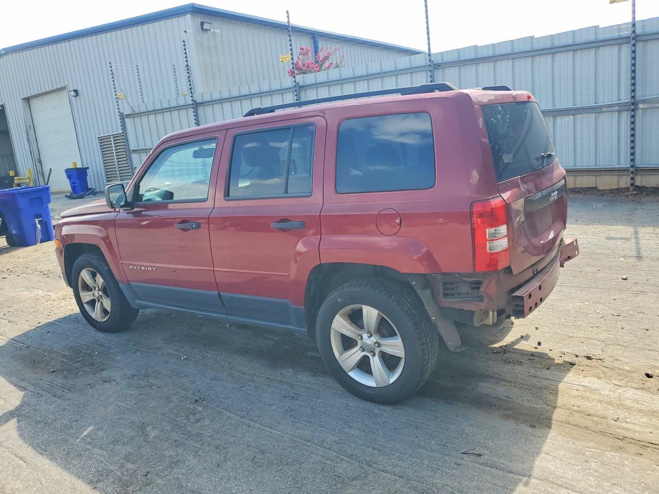 1C4NJPBB9ED619321 · 2014 JEEP PATRIOT · 2/14
