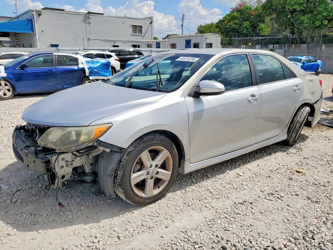 2012 TOYOTA CAMRY