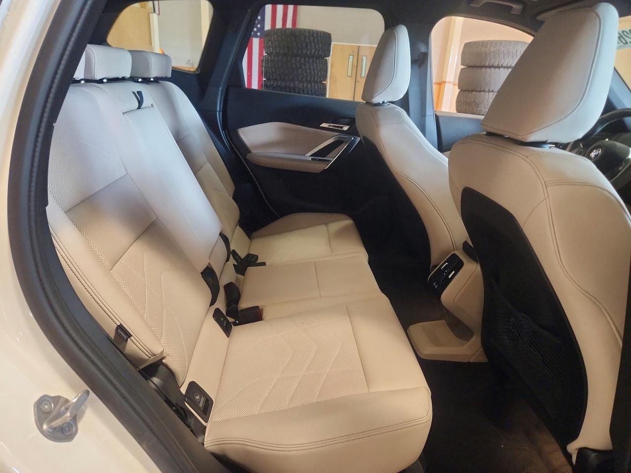 WBX73EF08P5X81165 · 2023 BMW X1 · 11/13