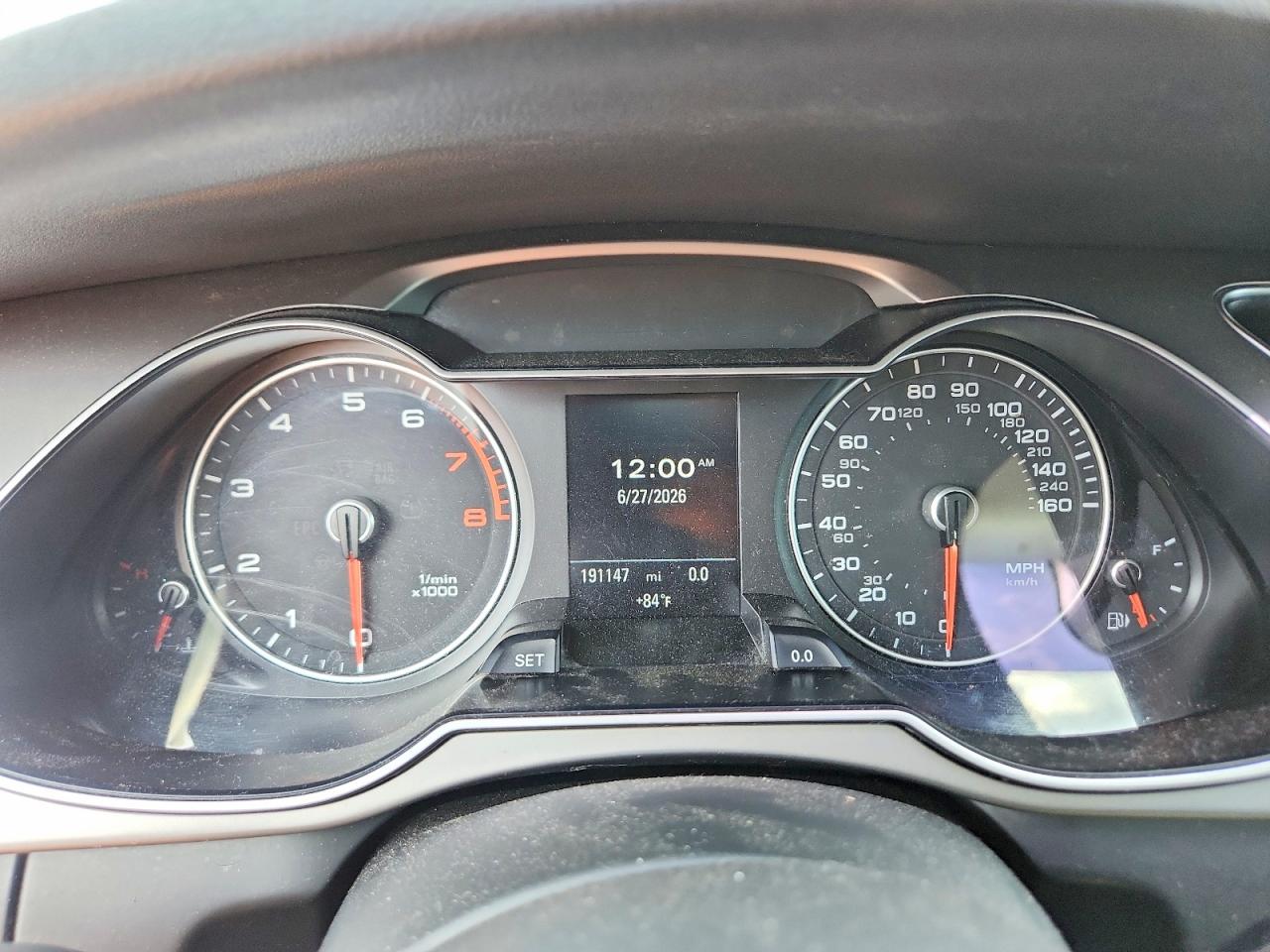 WAUFFAFL1FN005930 · 2015 AUDI A4 · 9/13