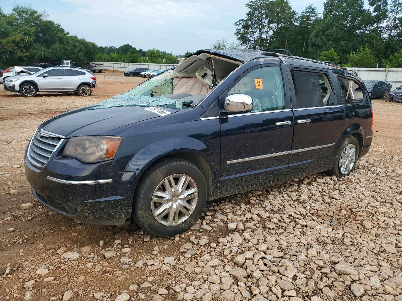 2A4RR7DX7AR403942 · 2010 CHRYSLER TOWN & COUNTRY