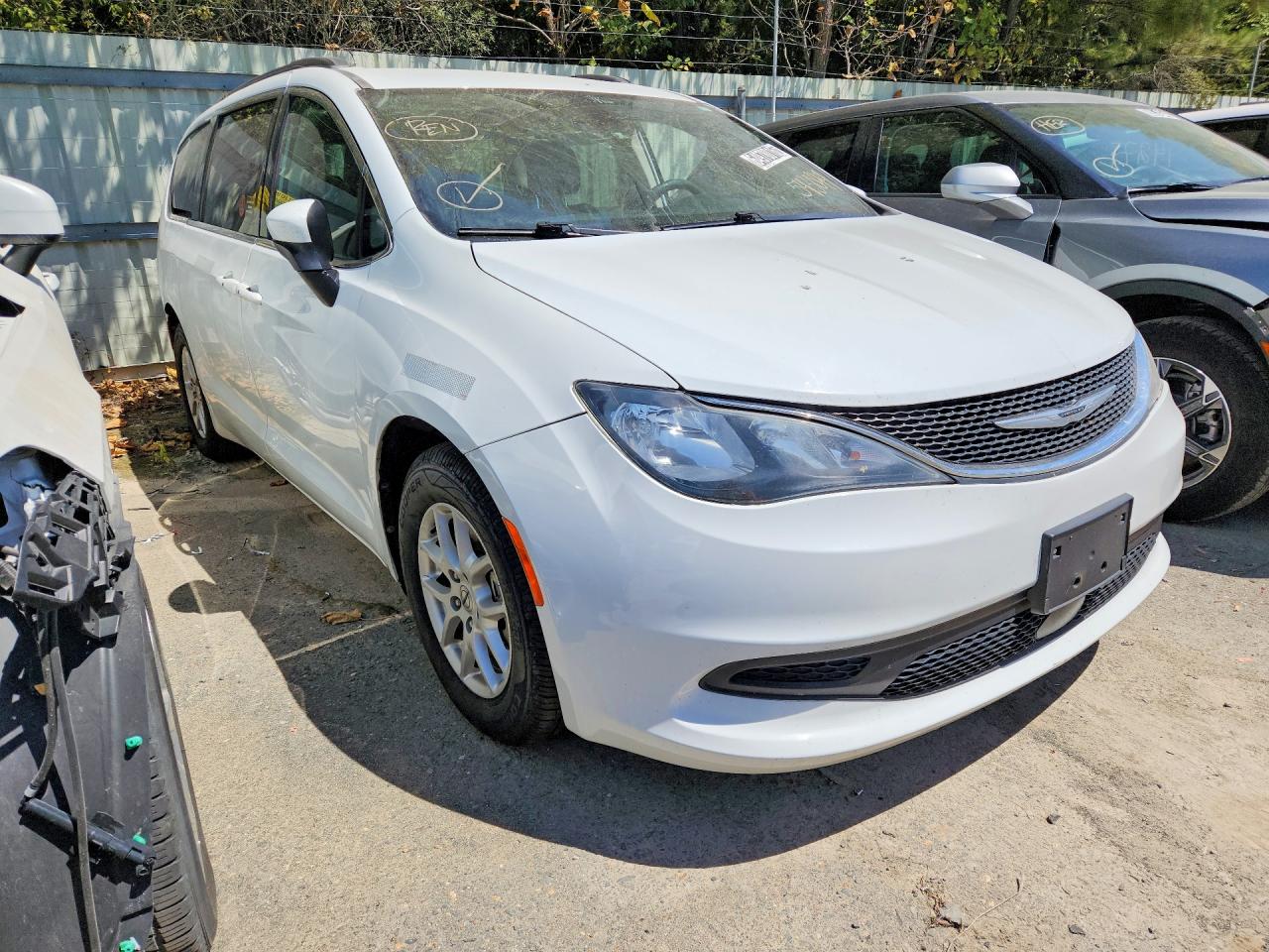 2C4RC1DG5MR543044 · 2021 CHRYSLER VOYAGER · 4/13