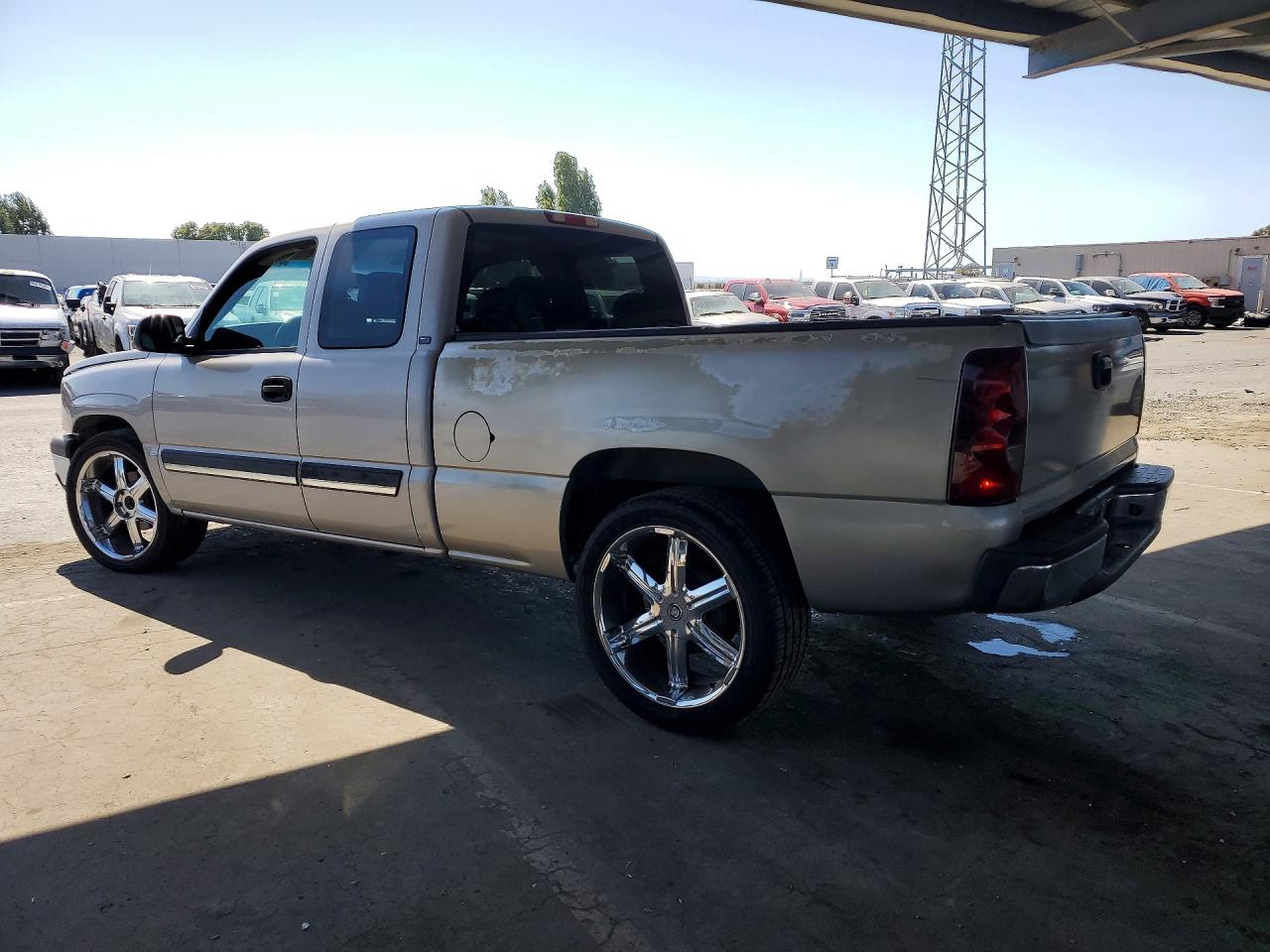 1GCEC19X35Z280065 · 2005 CHEVROLET SILVERADO · 2/12