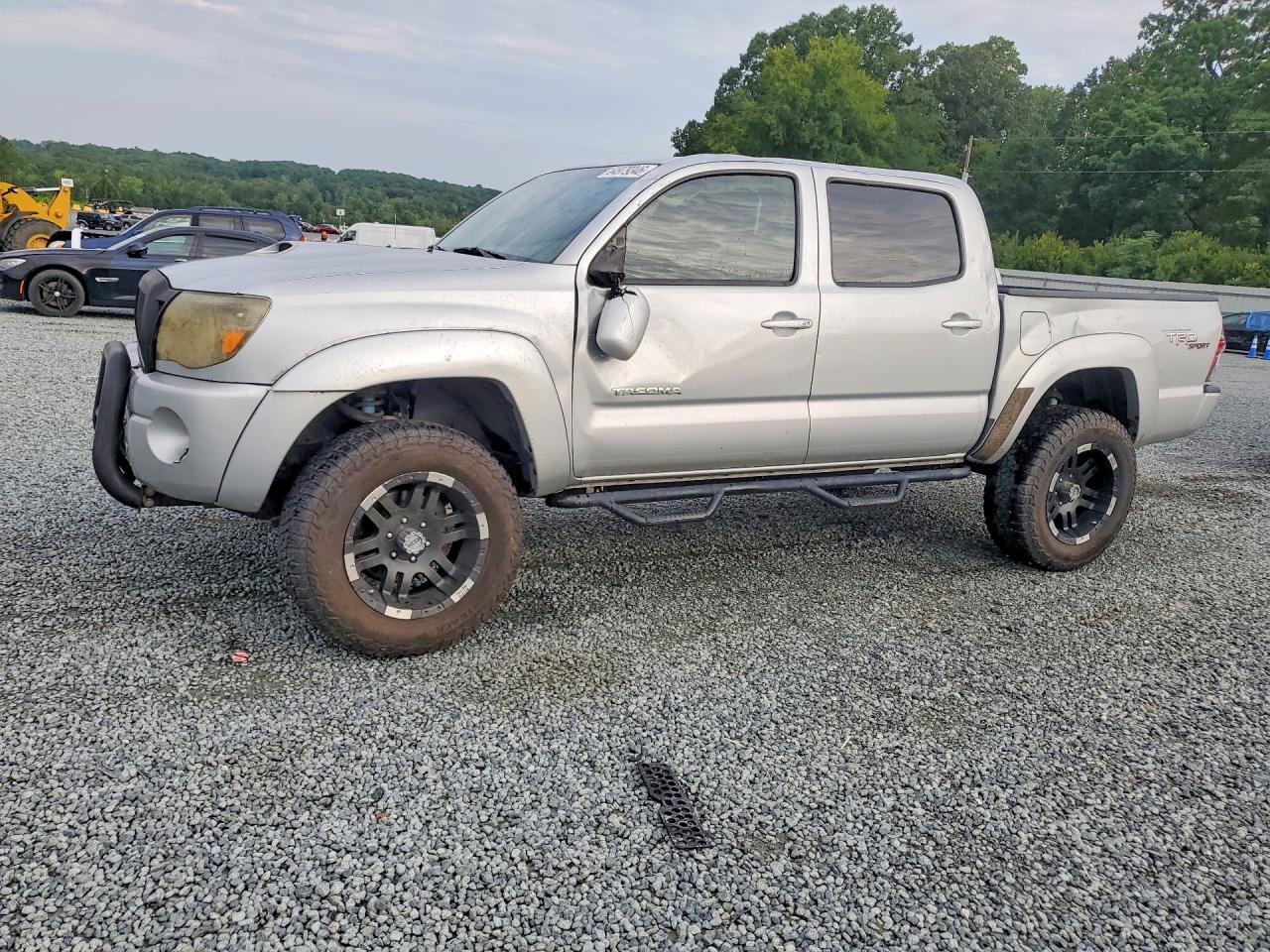 3TMLU4ENXBM077505 · 2011 TOYOTA TACOMA