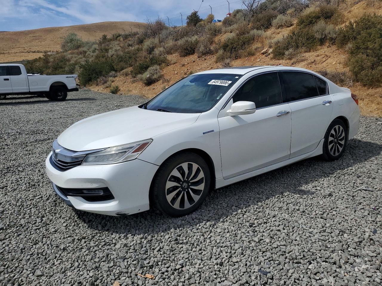JHMCR6F74HC007892 · 2017 HONDA ACCORD