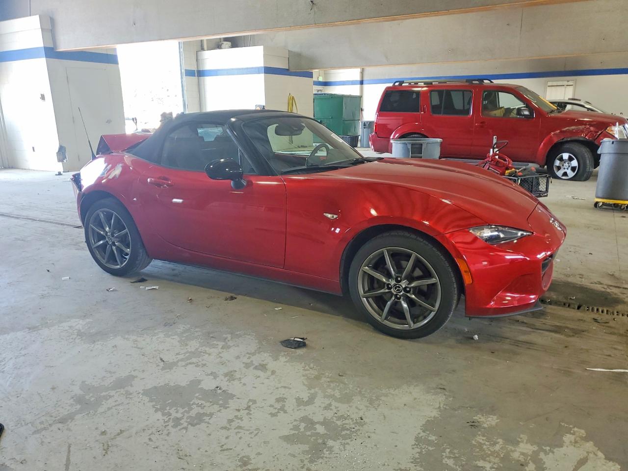 JM1NDAD72G0116320 · 2016 MAZDA MX-5 MIATA · 4/12