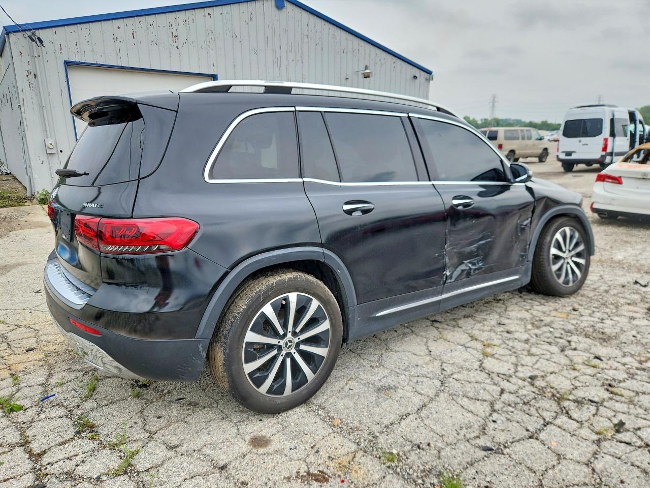 W1N4M4HB3MW115741 · 2021 MERCEDES-BENZ GLB · 3/12