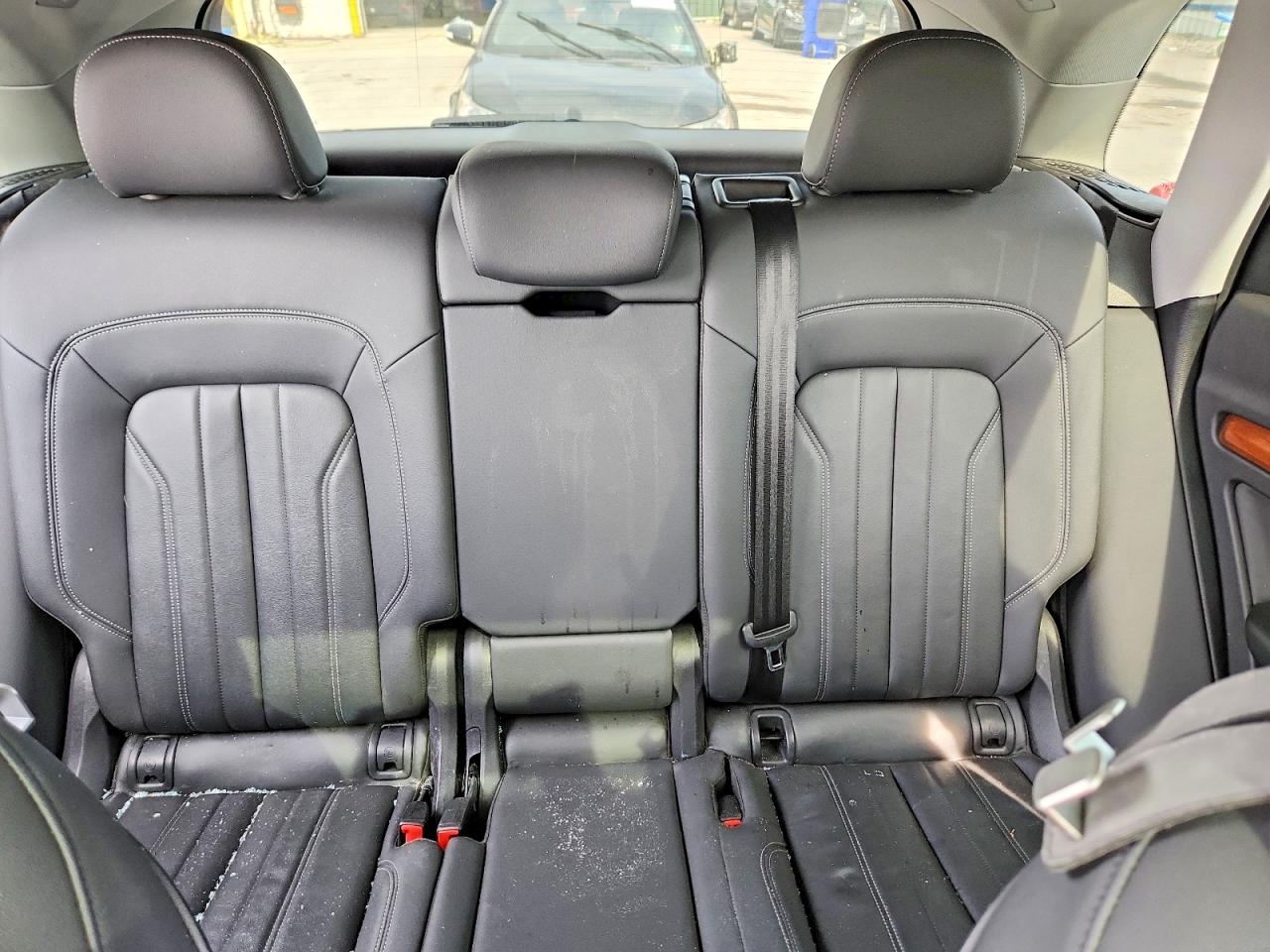 WA1GAAFY2N2005995 · 2022 AUDI Q5 · 10/13