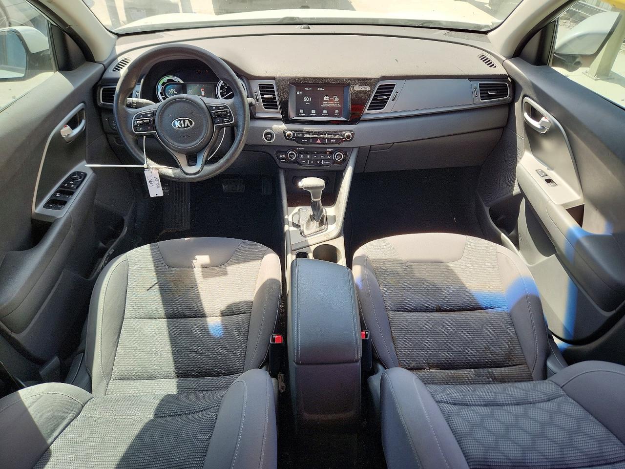 KNDCB3LC3H5053238 · 2017 KIA NIRO · 8/14