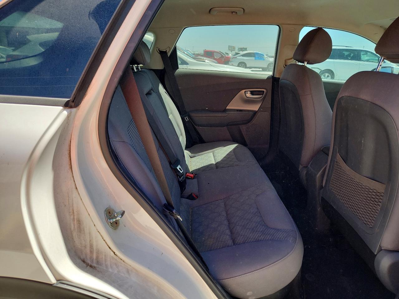 KNDCB3LC3H5053238 · 2017 KIA NIRO · 11/14
