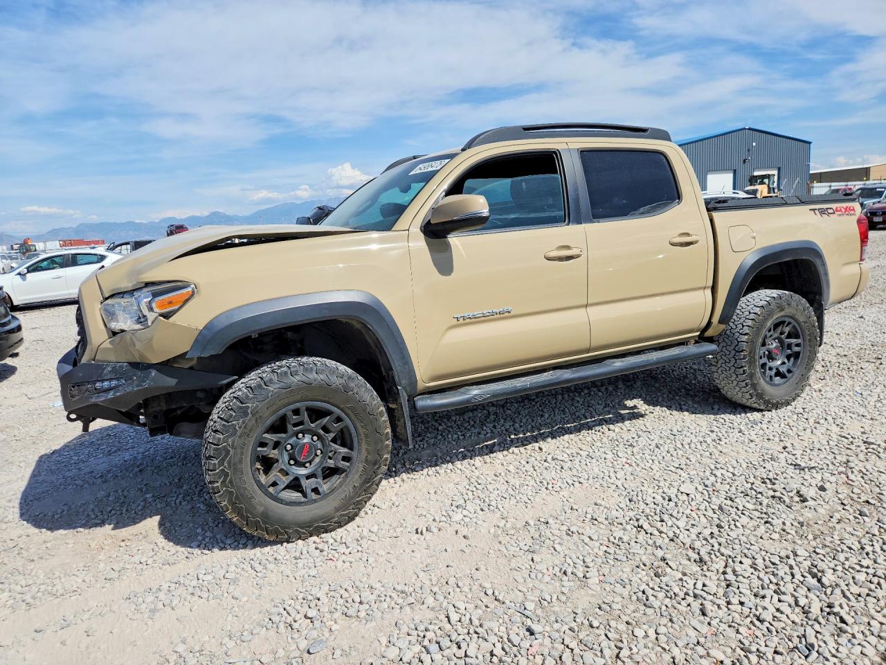 5TFCZ5AN3GX025731 · 2016 TOYOTA TACOMA