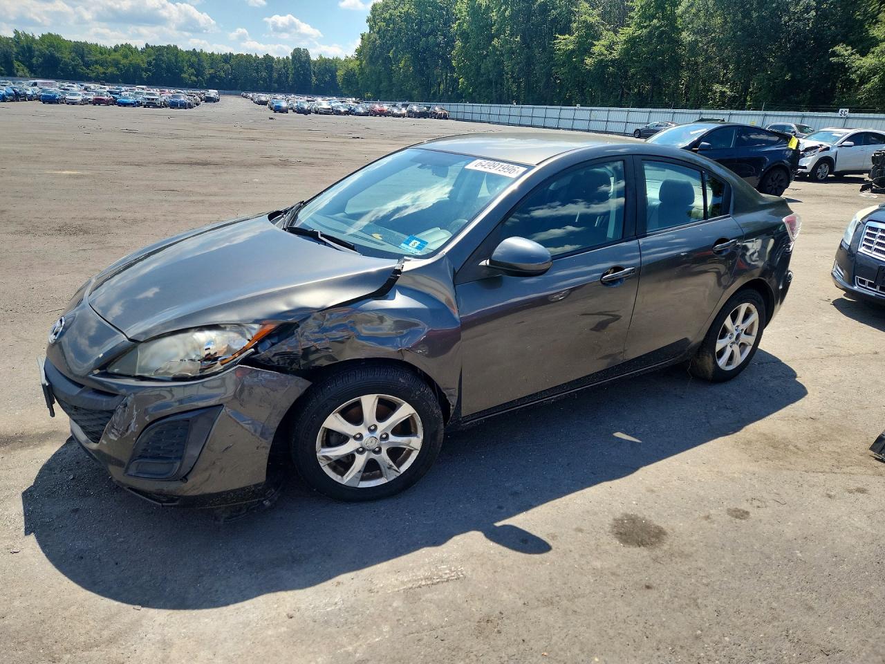 JM1BL1SG9A1253989 · 2010 MAZDA 3
