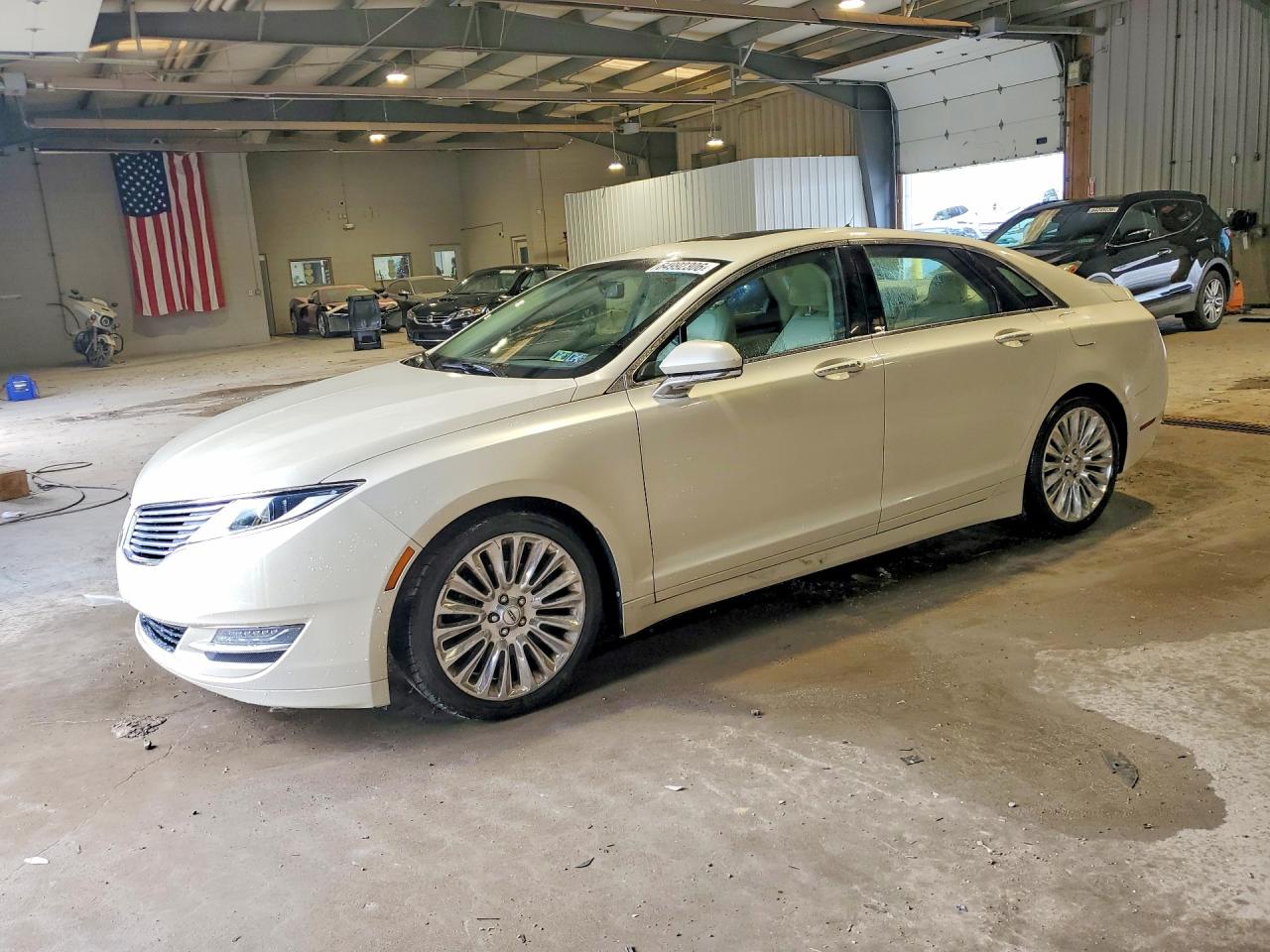 3LN6L2J93ER813474 · 2014 LINCOLN MKZ