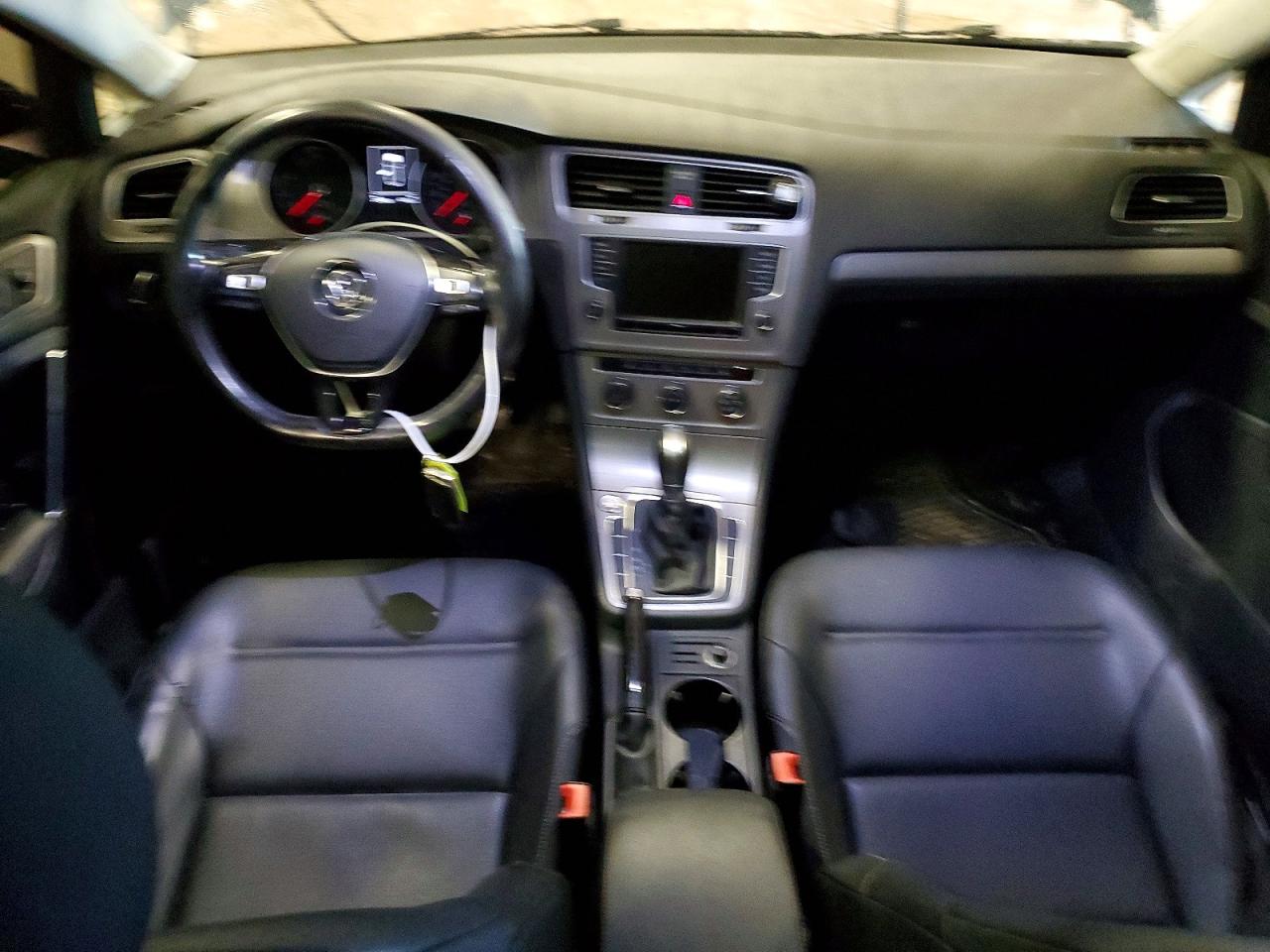 3VWC17AU6GM522043 · 2016 VOLKSWAGEN GOLF SPORTWAGEN · 8/12
