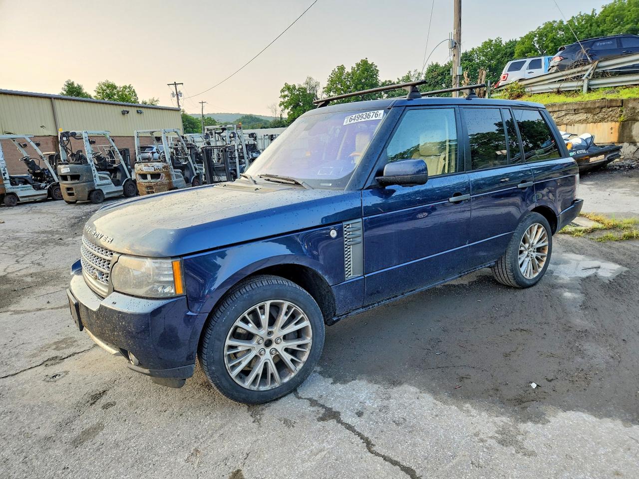 SALMP1E43BA330705 · 2011 LAND ROVER RANGE ROVER