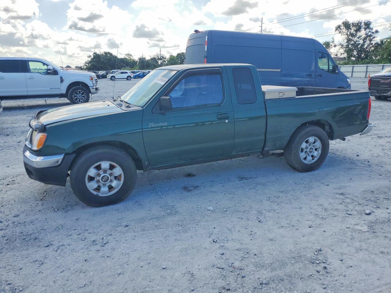 1N6DD26S5YC411279 · 2000 NISSAN FRONTIER