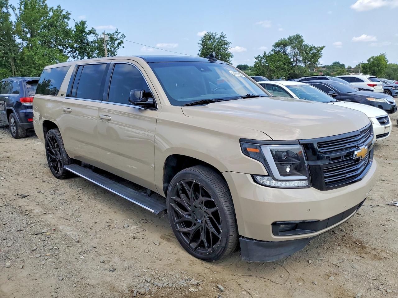 1GNSKJKC6GR115456 · 2016 CHEVROLET SUBURBAN · 4/13