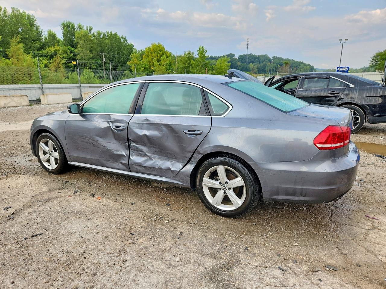 1VWBP7A39DC107636 · 2013 VOLKSWAGEN PASSAT · 2/12