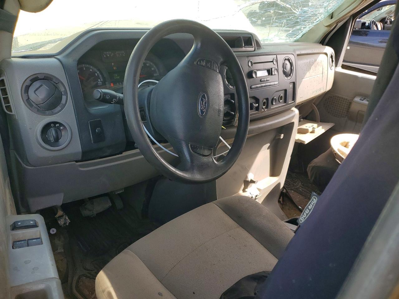1FBSS3BL1EDA40216 · 2014 FORD ECONOLINE · 8/13