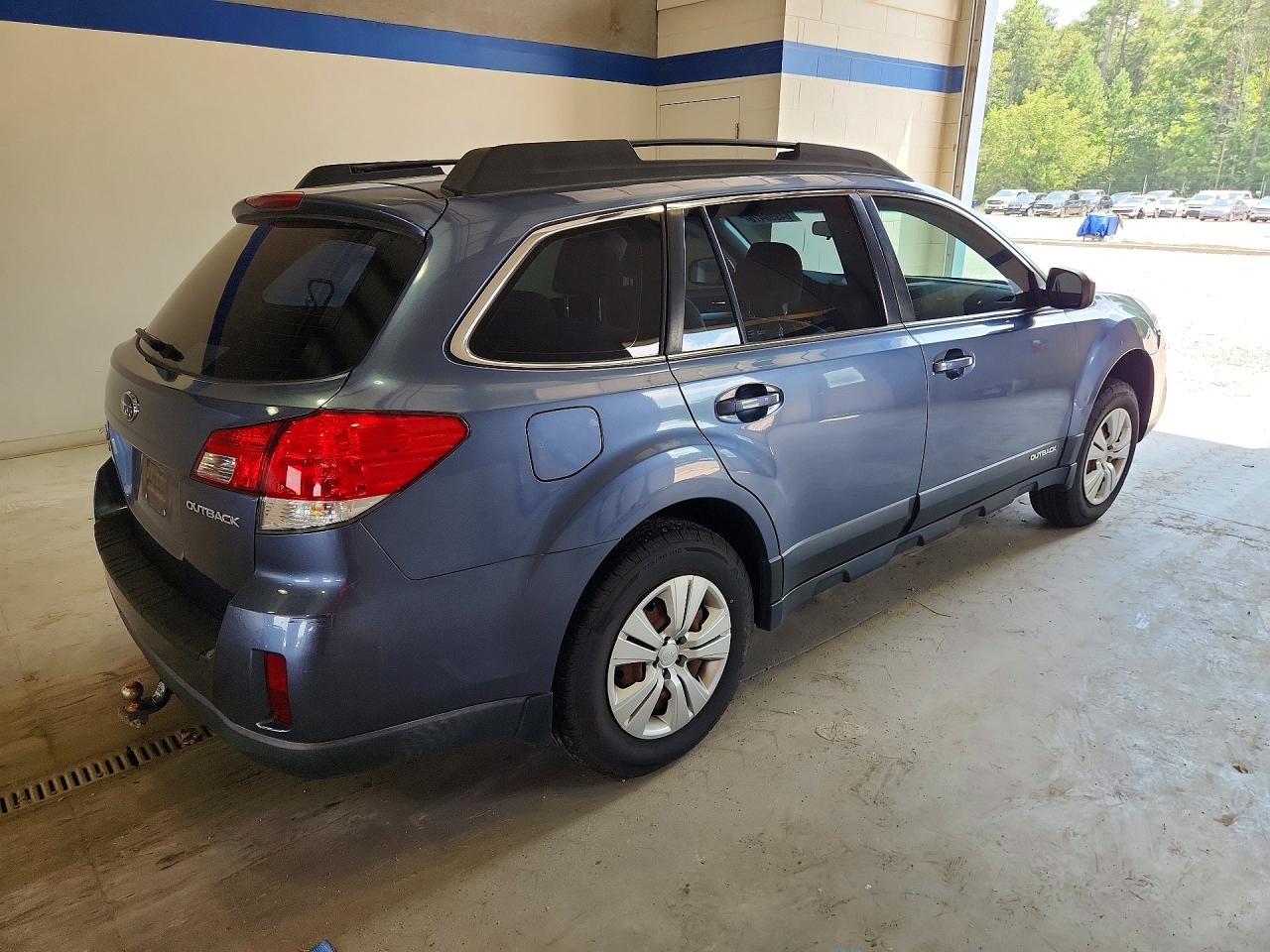 4S4BRCAC0D3261251 · 2013 SUBARU OUTBACK · 3/13