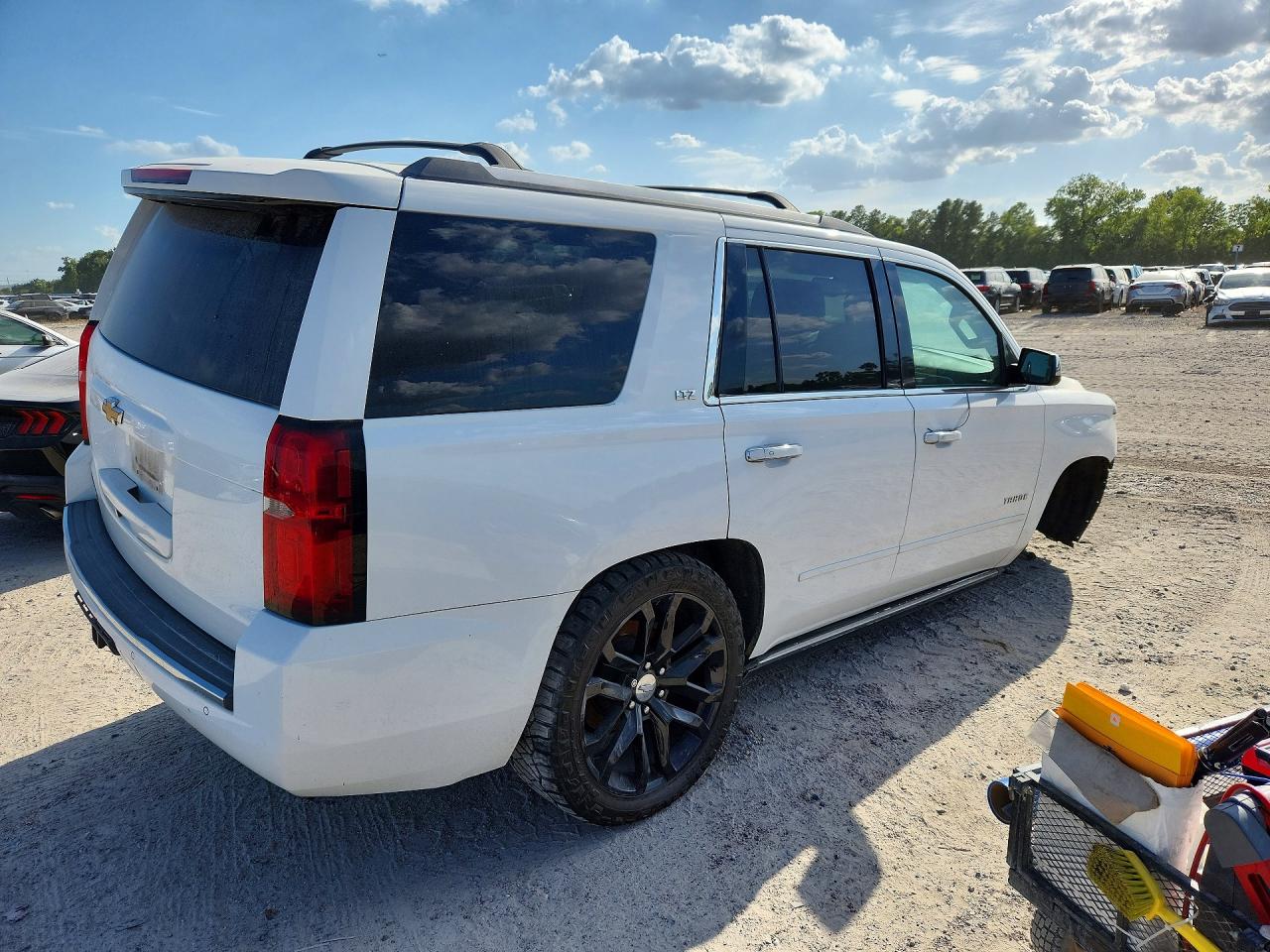 1GNSKCKC2GR390155 · 2016 CHEVROLET TAHOE · 3/13
