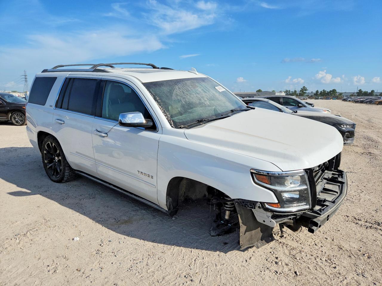 1GNSKCKC2GR390155 · 2016 CHEVROLET TAHOE · 4/13