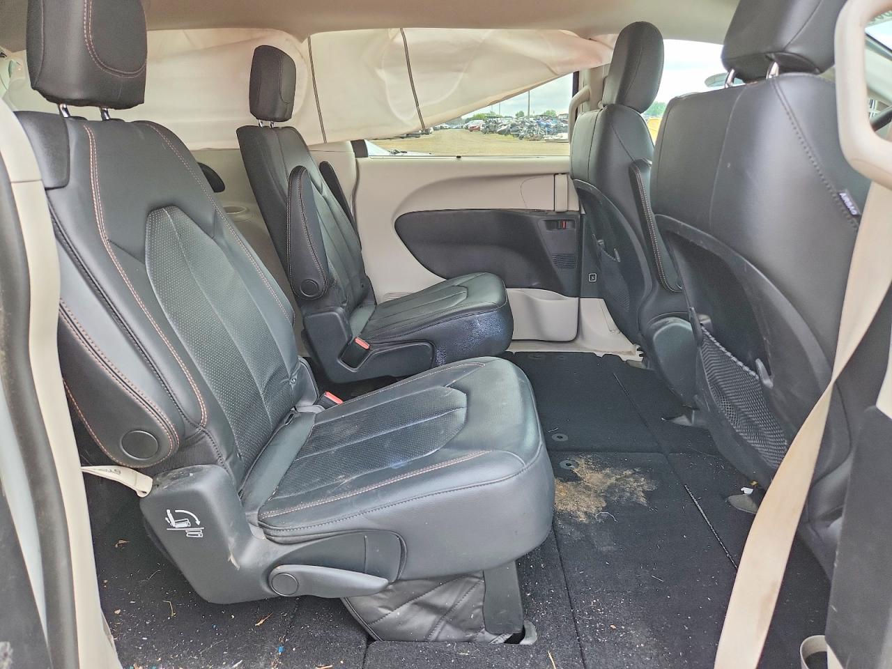 2C4RC1BG1LR133018 · 2020 CHRYSLER PACIFICA · 11/13