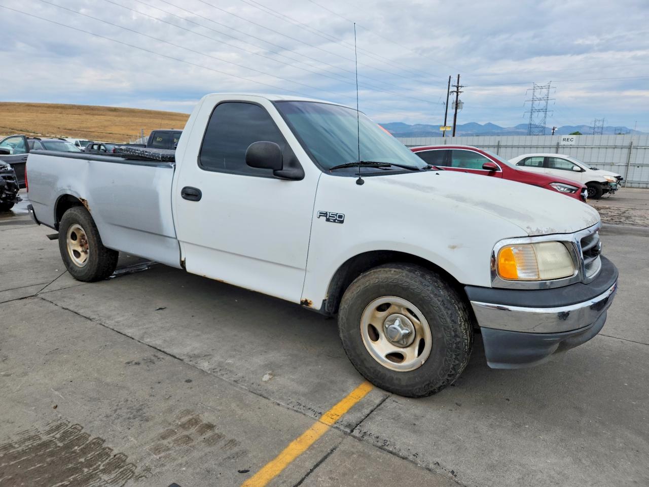 2FTZF1723YCA89019 · 2000 FORD F-150 · 4/12